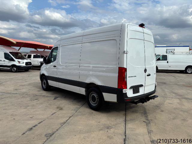Used 2025 Mercedes-Benz Sprinter 2500 image 5