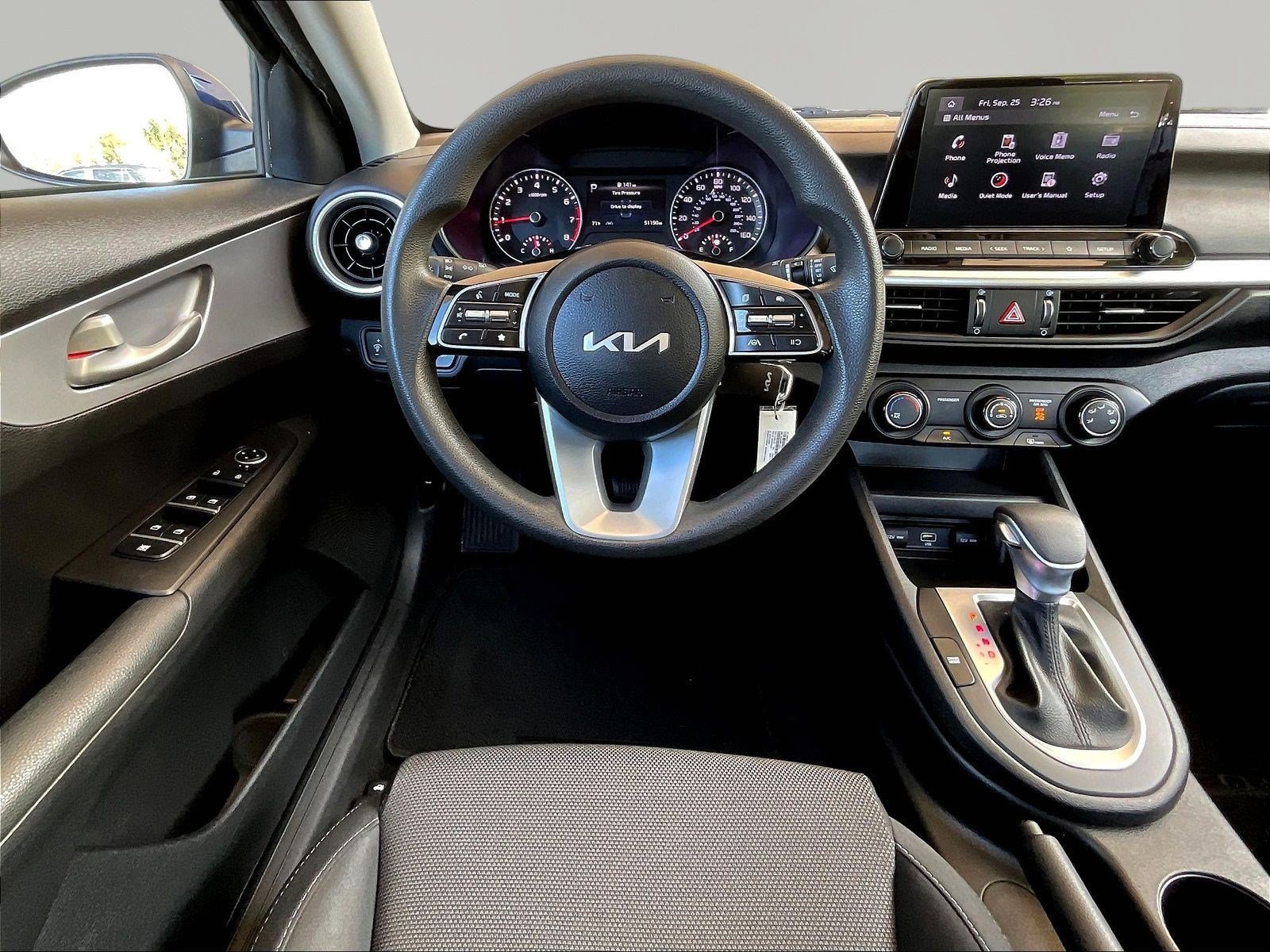 Used 2023 Kia Forte LXS w/ LXS Technology Package FWD image 8