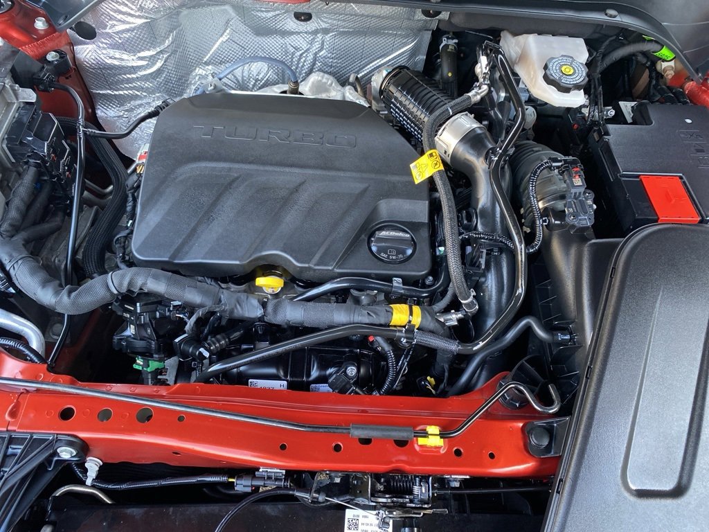 Used 2024 Chevrolet Trax RS w/ Sunroof Package image 10