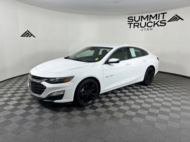Used 2024 Chevrolet Malibu LT w/ Sport Edition FWD image 2
