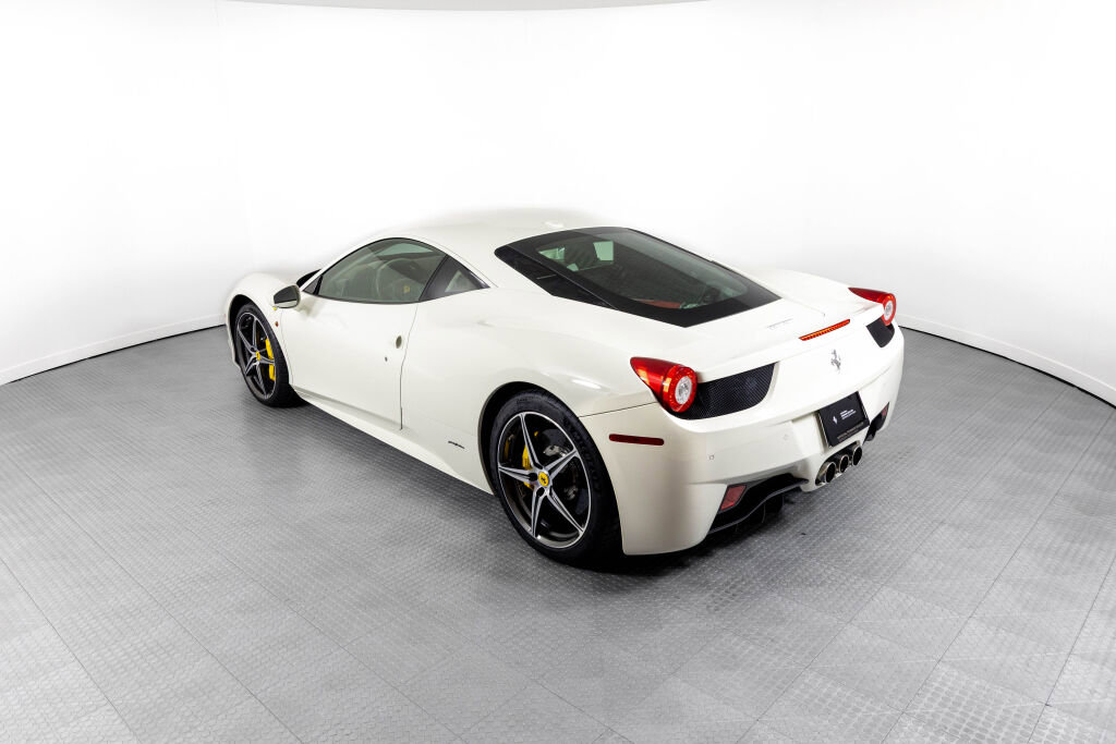 Certified 2014 Ferrari 458 Italia Coupe image 6