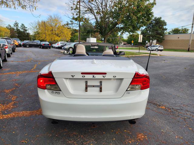 Used 2011 Volvo C70 T5 image 10