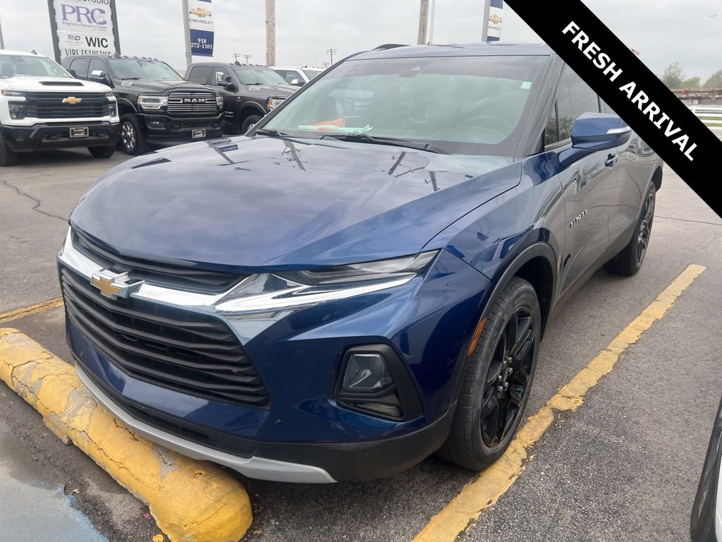 Used 2022 Chevrolet Blazer LT image 2
