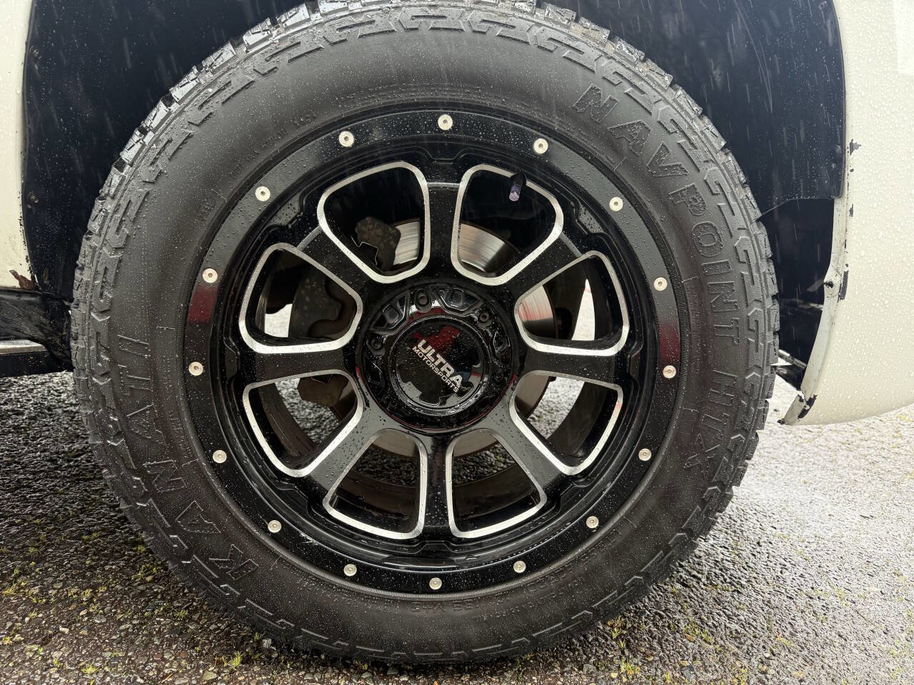 Used 2007 GMC Yukon Denali image 26