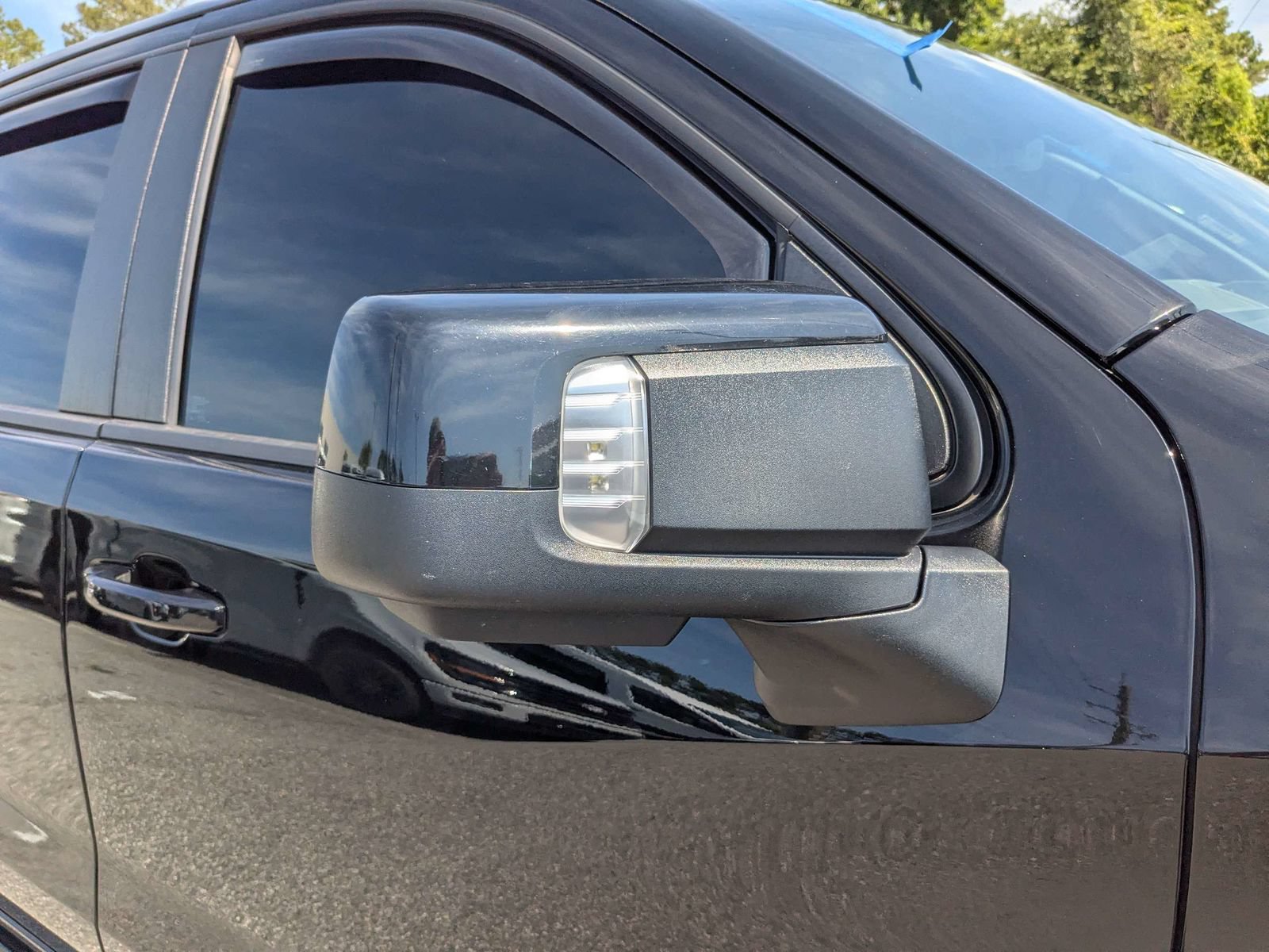 Used 2022 Chevrolet Silverado 1500 ZR2 w/ Technology Package AWD/4WD image 12
