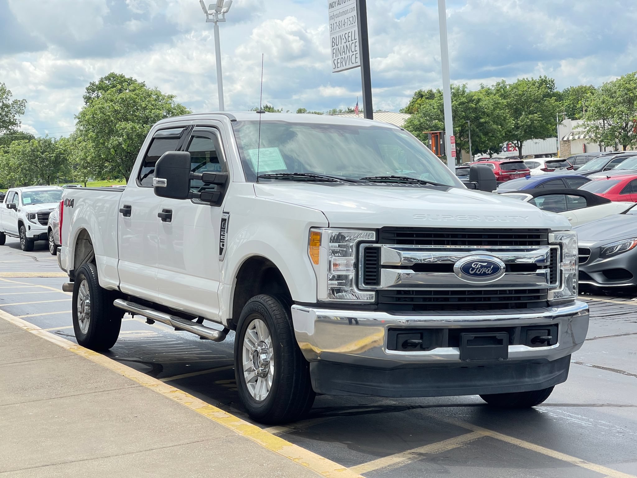 Used 2017 Ford F250 XLT AWD/4WD image 2