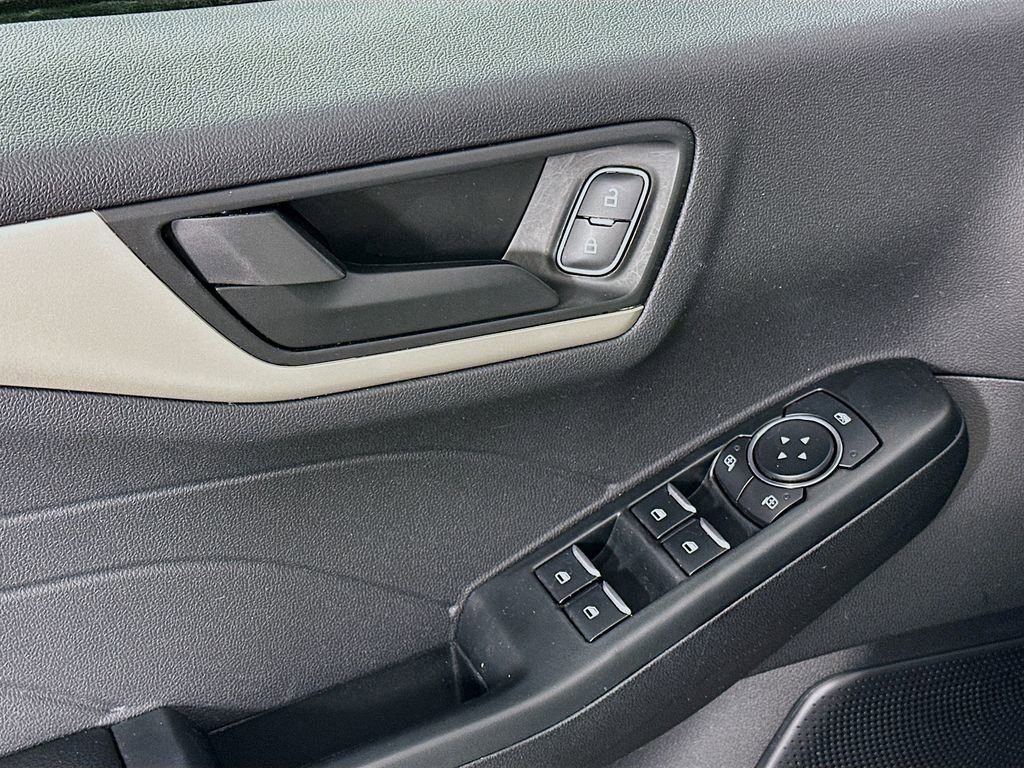 Used 2022 Ford Escape SE w/ Convenience Package image 23