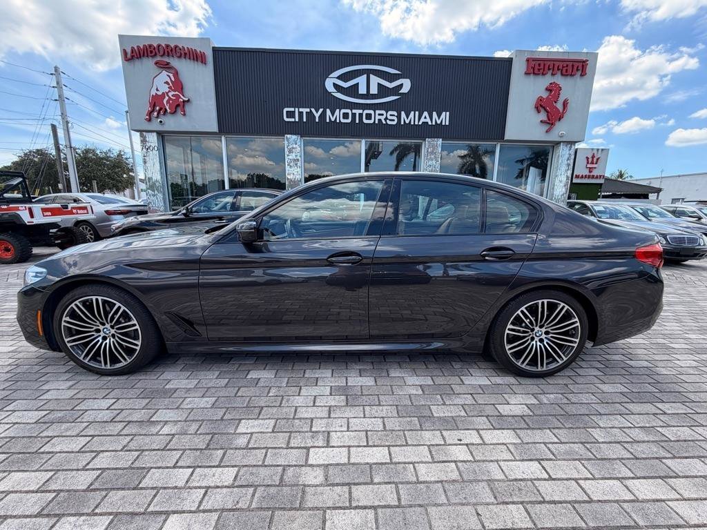 Used 2020 BMW 530i w/ M Sport Package RWD image 4