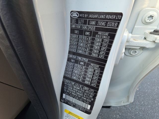 Used 2019 Land Rover Discovery Sport HSE image 45