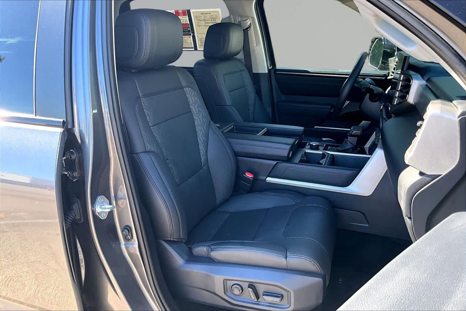 Used 2024 Toyota Tundra Limited w/ TRD Off-Road Package AWD/4WD image 9