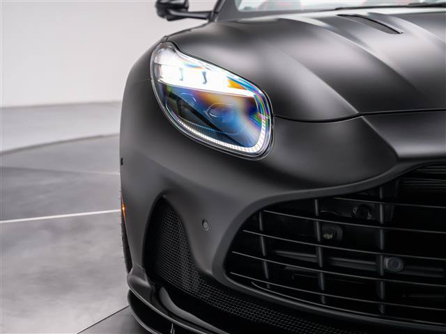 Used 2025 Aston Martin DB12 Convertible RWD image 24