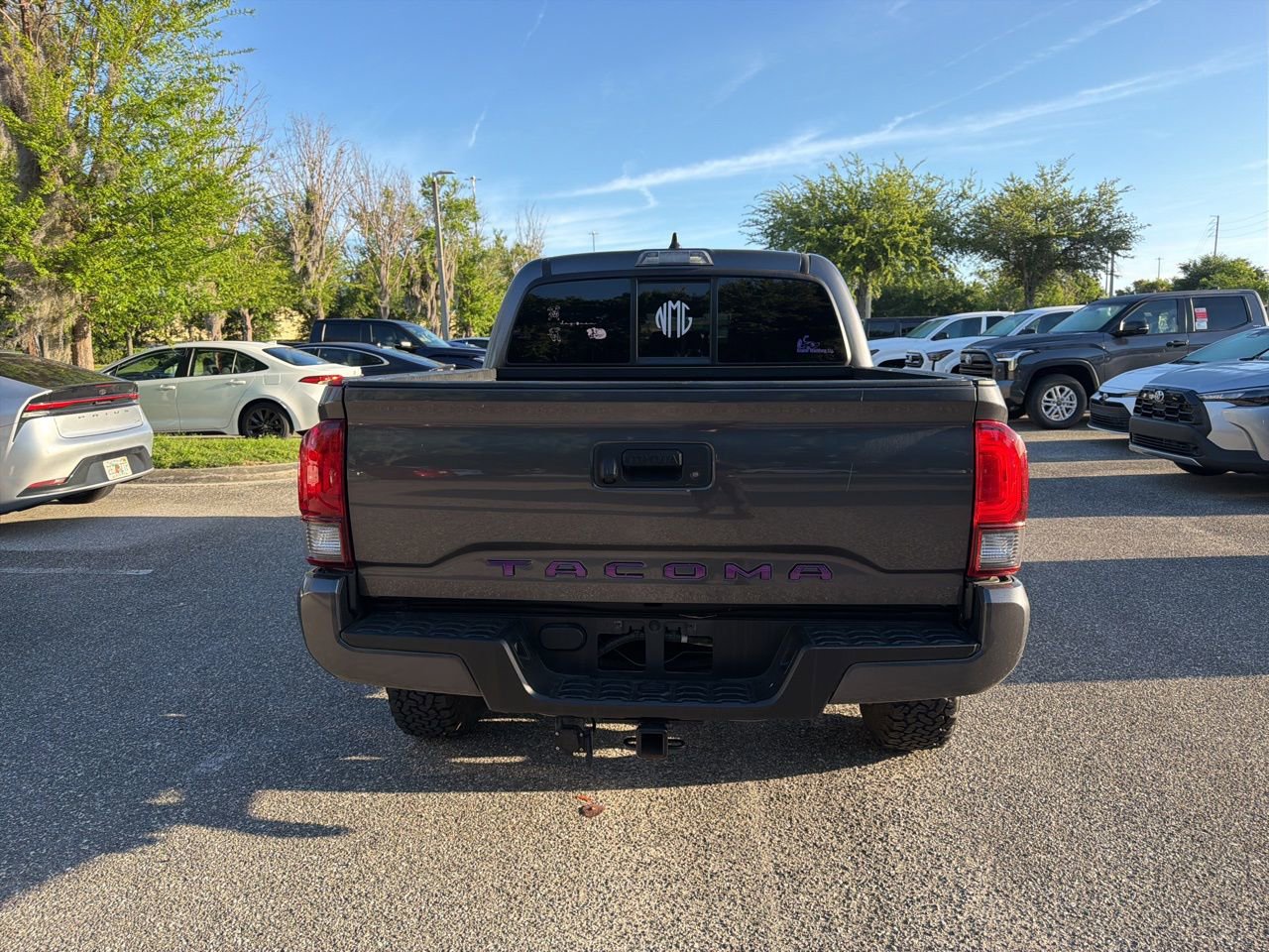 Used 2021 Toyota Tacoma SR w/ SR Convenience Package image 4