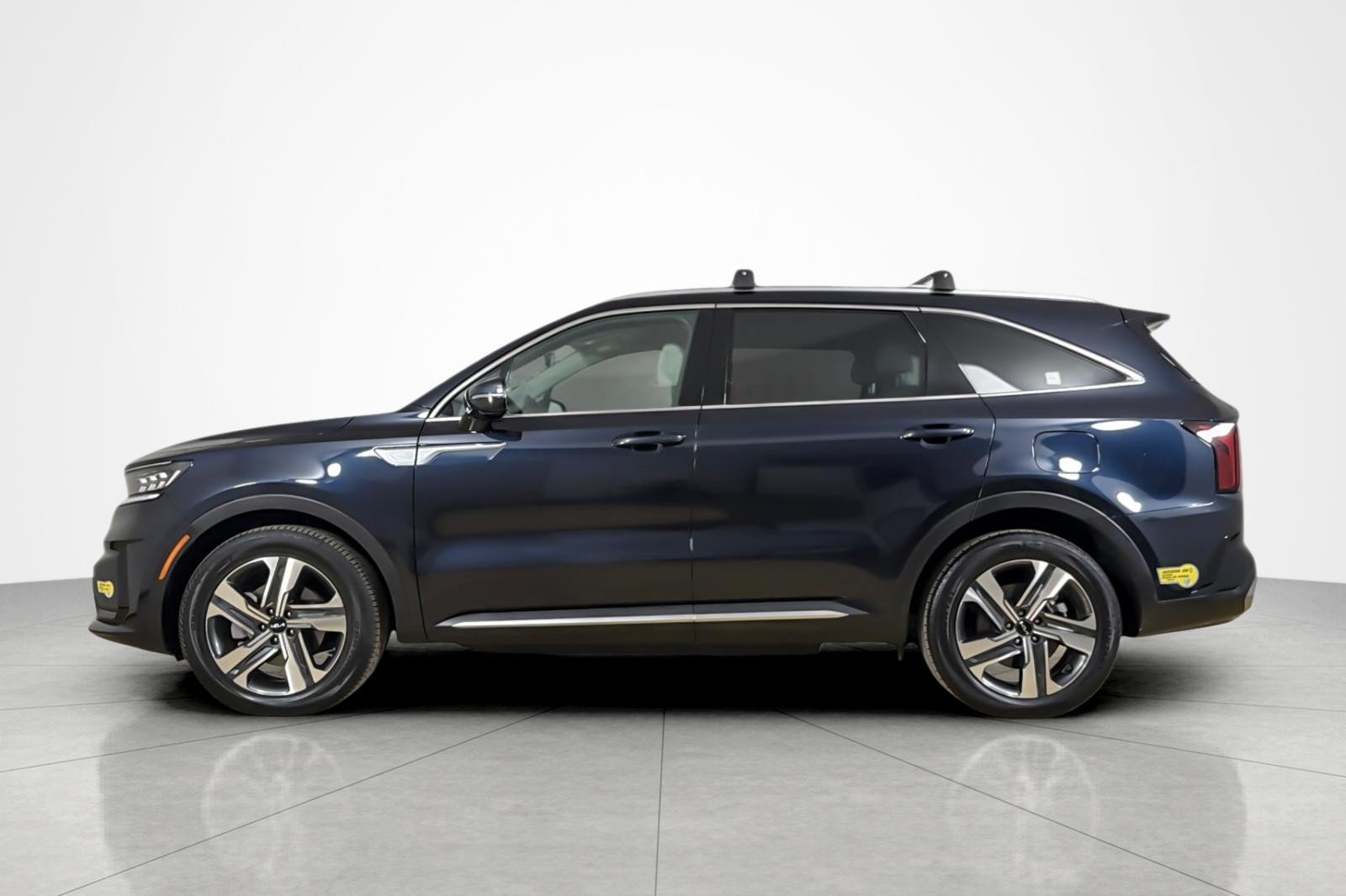 Used 2022 Kia Sorento SX AWD/4WD image 2
