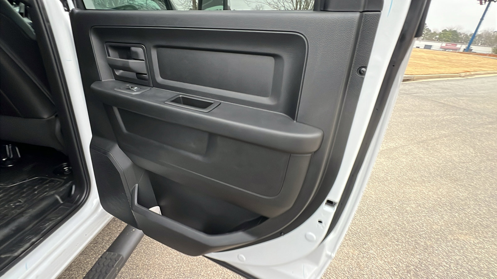 Used 2025 RAM 5500 Tradesman w/ Safety Group image 23