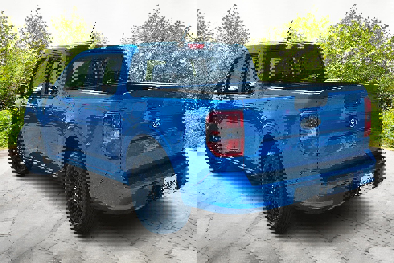 New 2025 Ford Maverick Lobo image 3