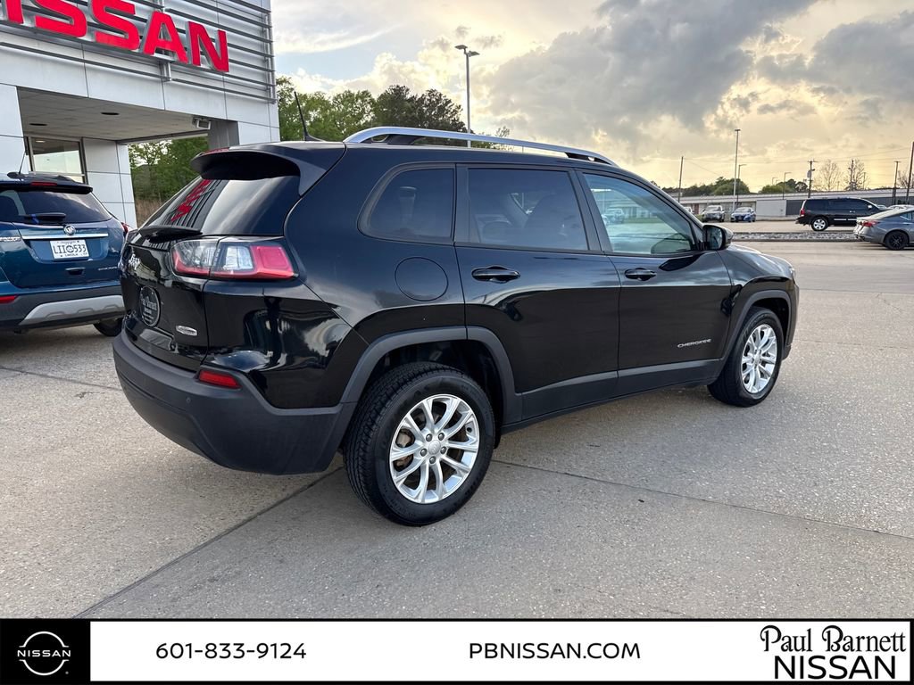 Used 2020 Jeep Cherokee Latitude image 4