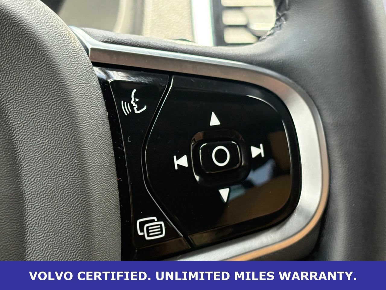 Certified 2024 Volvo XC90 T8 Ultimate w/ Lounge Package AWD/4WD image 18