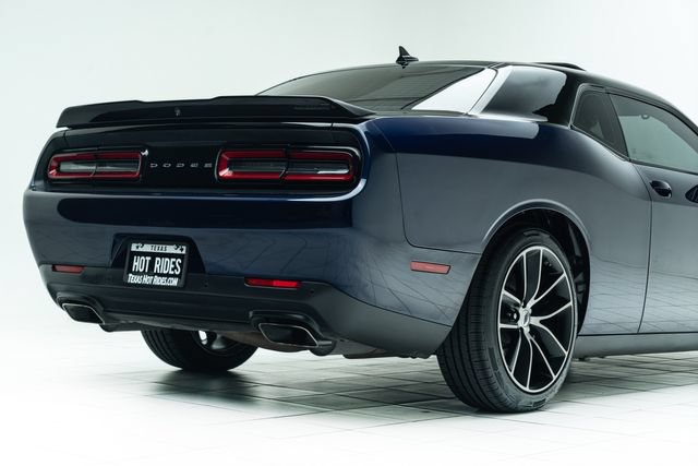 Used 2017 Dodge Challenger R/T Scat Pack RWD image 14