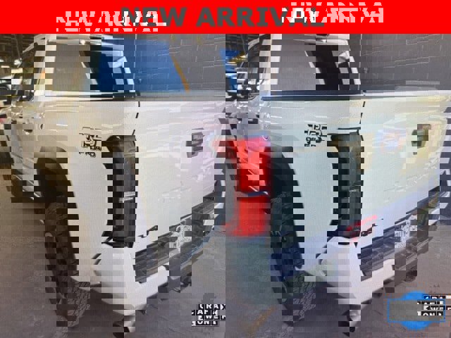 Used 2024 Toyota Tacoma TRD Off-Road image 10