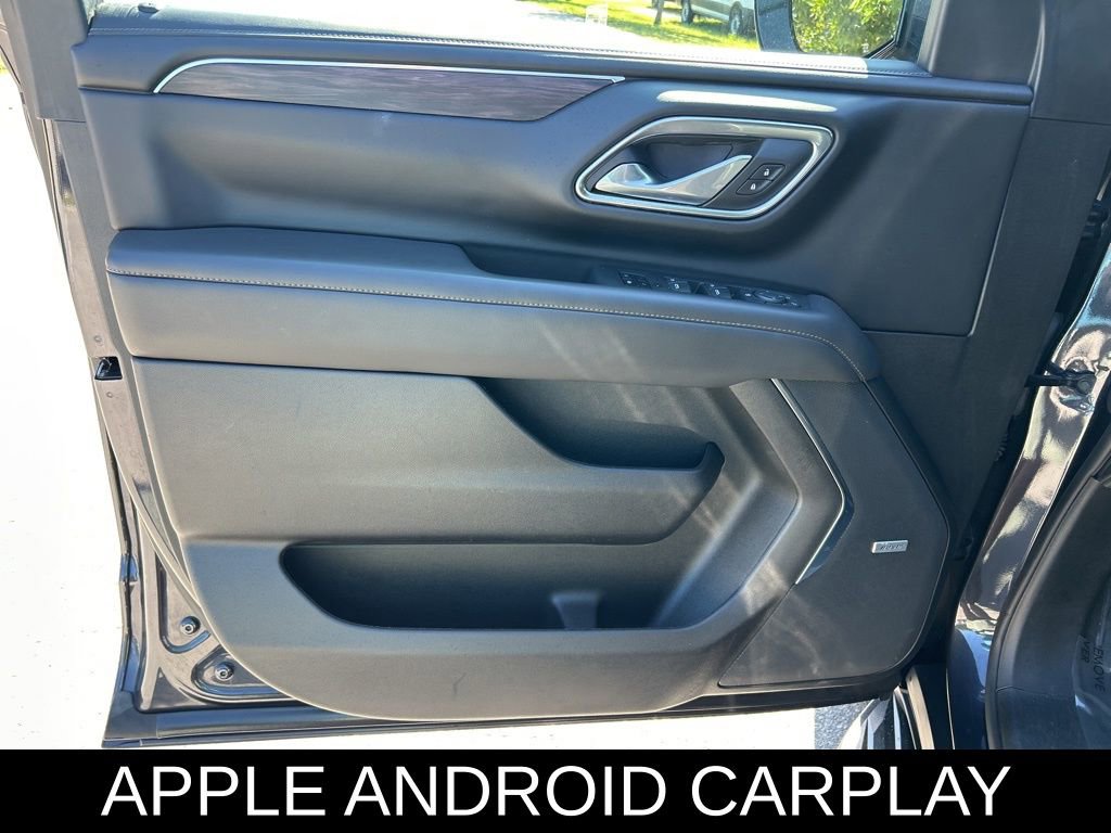 Used 2023 Chevrolet Suburban LT image 11