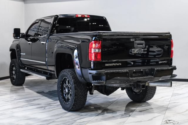 Used 2015 GMC Sierra 2500 Denali w/ Duramax Plus Package AWD/4WD image 13