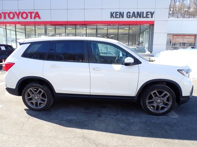 Used 2023 Honda Passport EX-L image 2