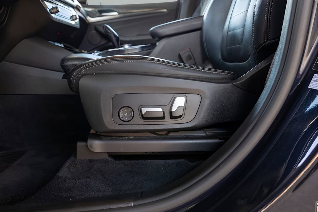 Used 2021 BMW X3 M40i w/ Executive Package AWD/4WD image 50