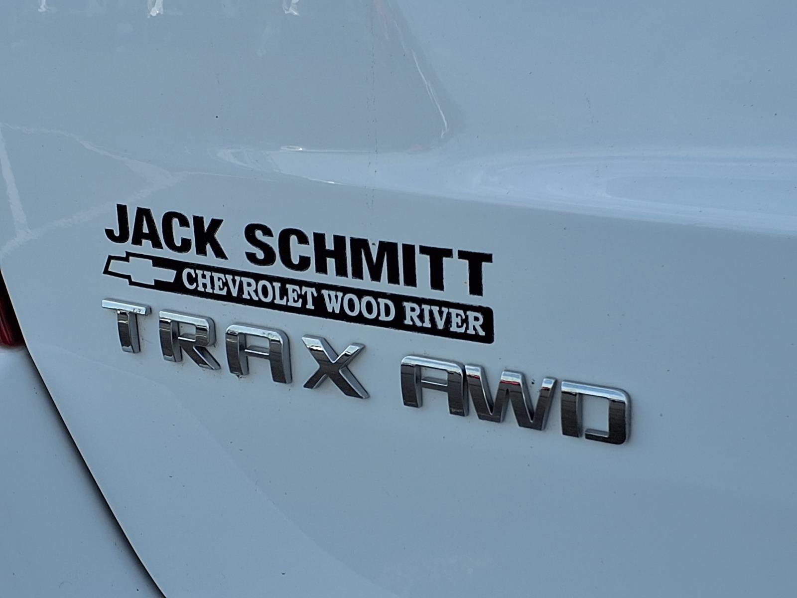 Used 2020 Chevrolet Trax LT w/ LT Convenience Package image 24