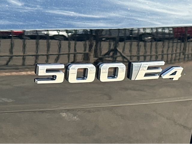 Used 2025 Cadillac Optiq Luxury 1 image 13