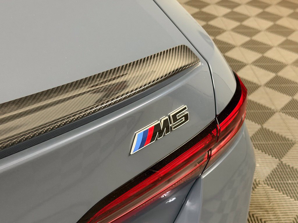 Used 2026 BMW M5 w/ Carbon Package AWD/4WD image 14