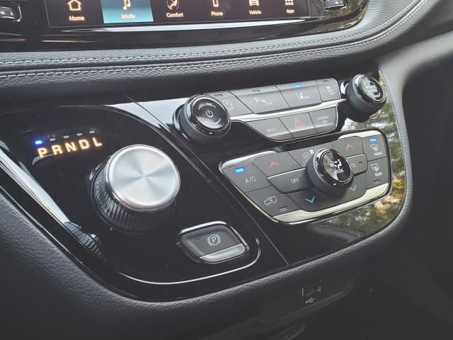 New 2026 Chrysler Pacifica Select image 19