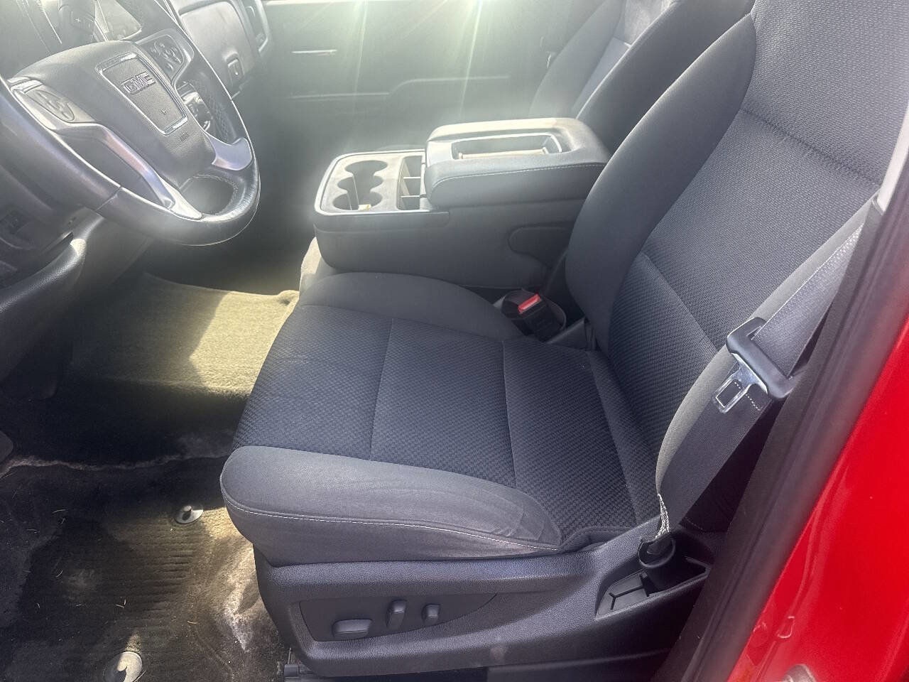 Used 2017 GMC Sierra 1500 SLE w/ SLE Value Package image 12