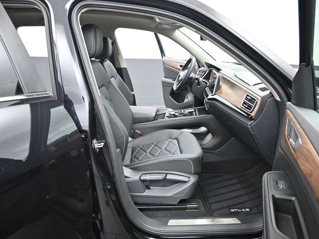 New 2026 Volkswagen Atlas SE image 14