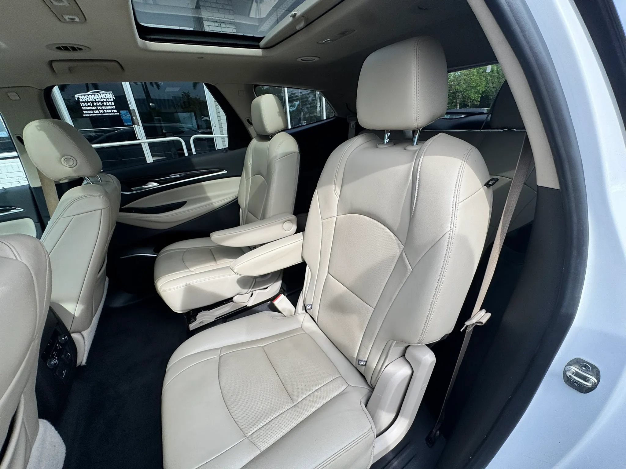 Used 2019 Buick Enclave Premium w/ Experience Buick Package FWD image 15