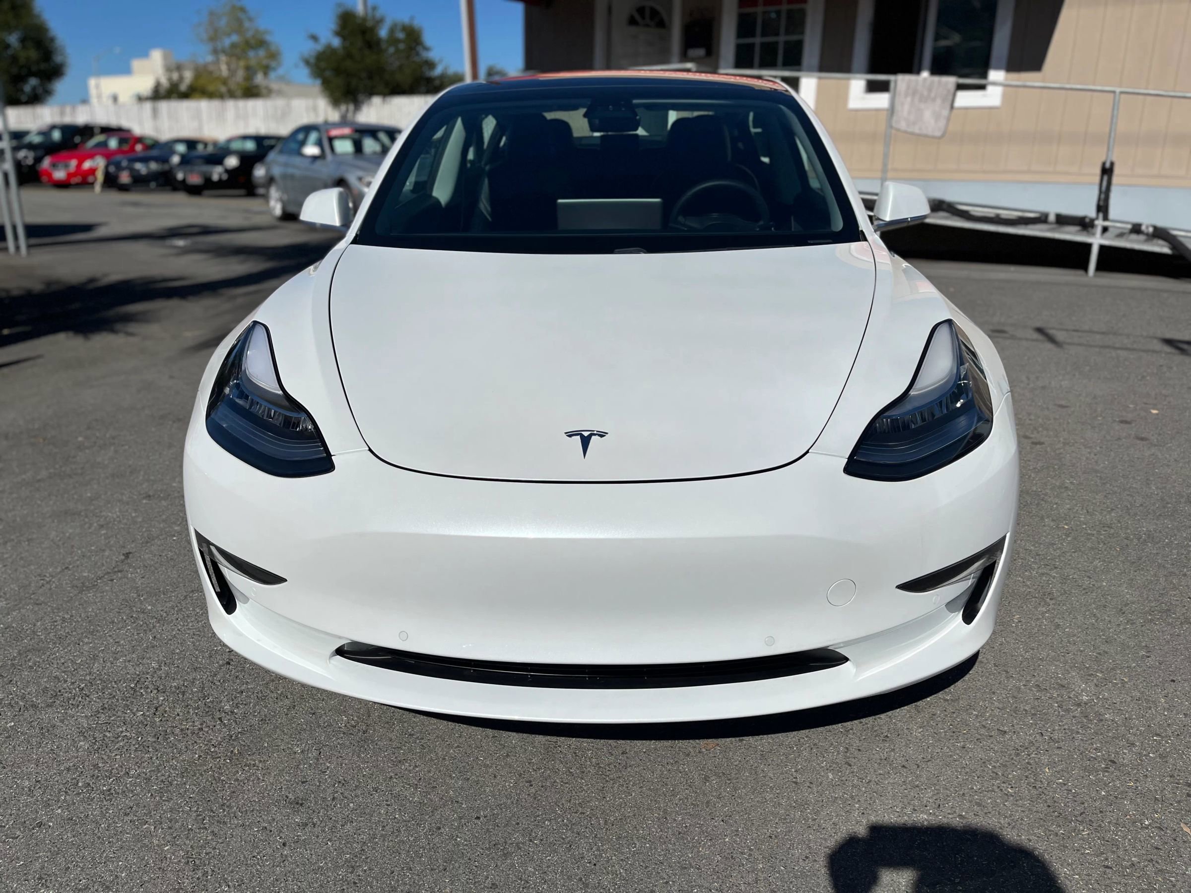 Used 2020 Tesla Model 3 Standard Range Plus image 2