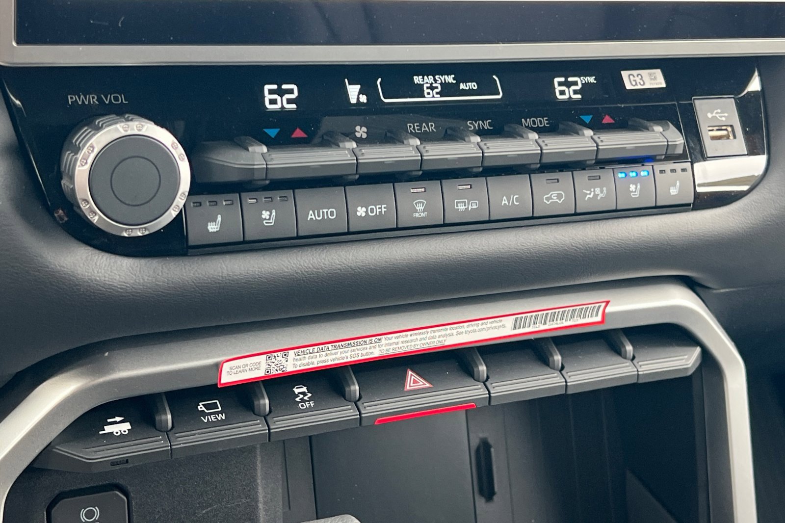 New 2025 Toyota Sequoia Platinum image 18