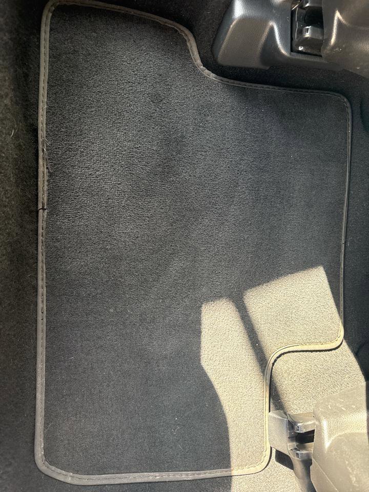 Used 2012 MAZDA MAZDA3 i Touring image 17