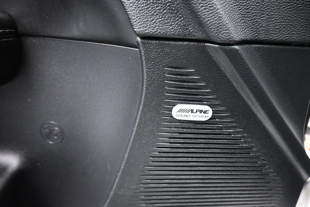 Used 2019 Dodge Challenger GT w/ Plus Package RWD image 11