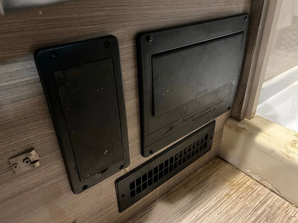 Used 2021 RAM ProMaster 3500 w/ Convenience Group image 63