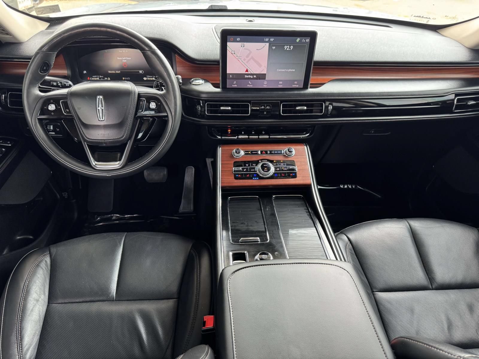 Used 2022 Lincoln Aviator Reserve w/ Elements Package Plus AWD/4WD image 9