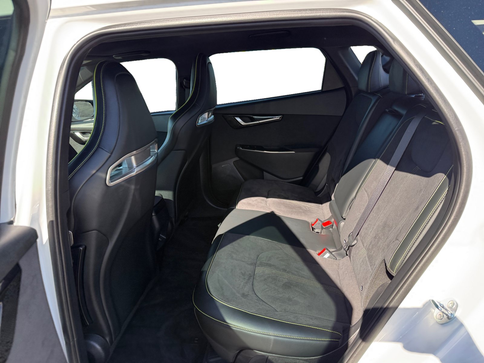 Used 2024 Kia EV6 GT AWD/4WD image 16