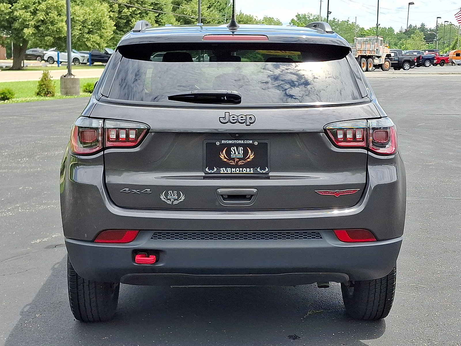 Used 2022 Jeep Compass Trailhawk w/ Trailhawk Convenience Group AWD/4WD image 23