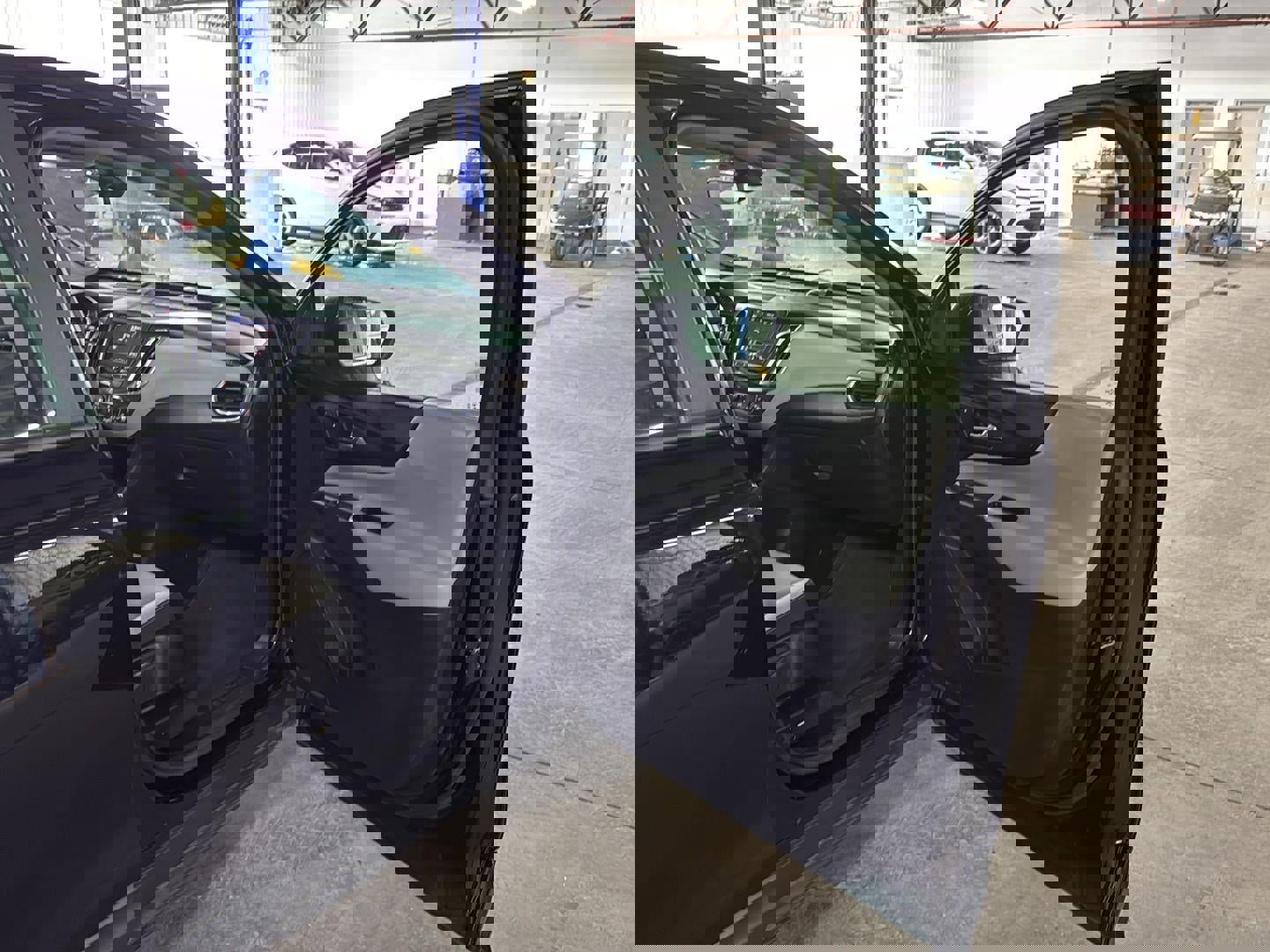 Used 2021 Chevrolet Equinox LS image 21