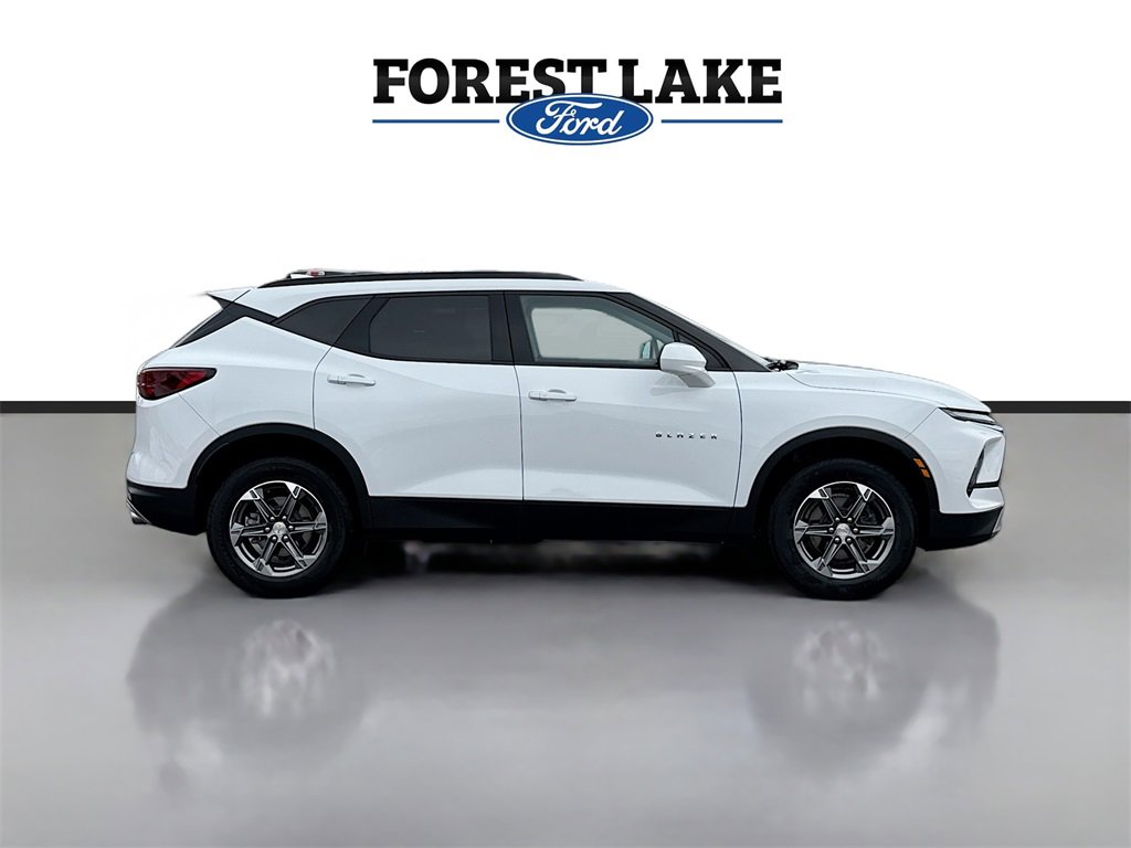 Used 2024 Chevrolet Blazer LT w/ Convenience Package image 8