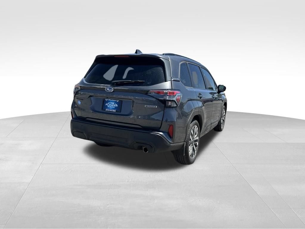 Used 2025 Subaru Forester Touring w/ Popular Package - Touring AWD/4WD image 8