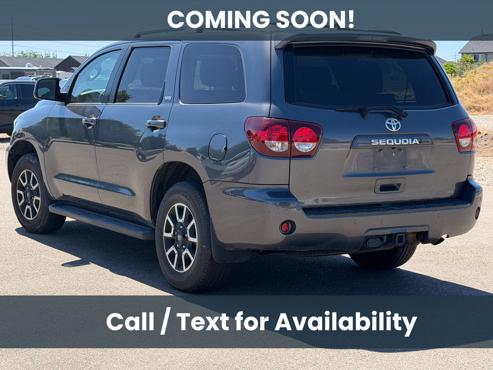 Used 2019 Toyota Sequoia SR5 AWD/4WD image 7