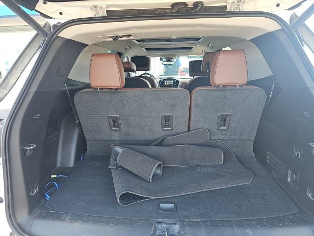 Used 2018 Chevrolet Traverse High Country image 18