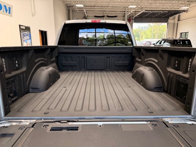 Used 2025 Ford F150 Lariat w/ Equipment Group 502A High AWD/4WD image 9