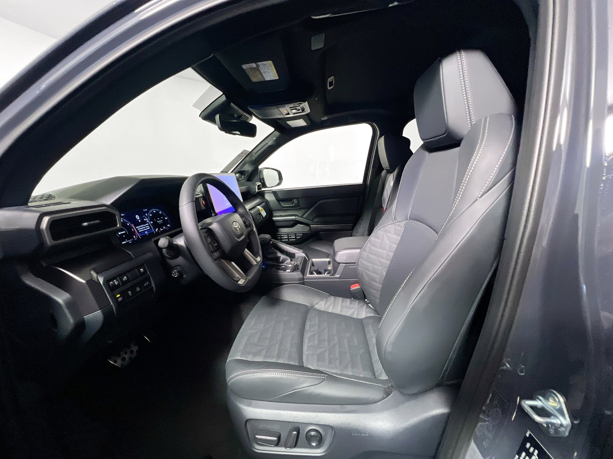 New 2026 Toyota 4Runner TRD Sport Premium AWD/4WD image 14