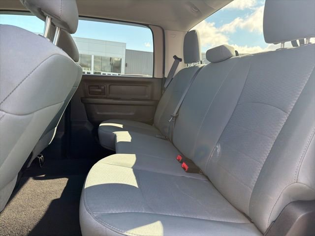 Used 2017 RAM 1500 Express image 32
